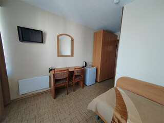 Гостиница Академическая Иркутск Однокомнатный Двухместный Твин УЛУЧШЕННЫЙ-4